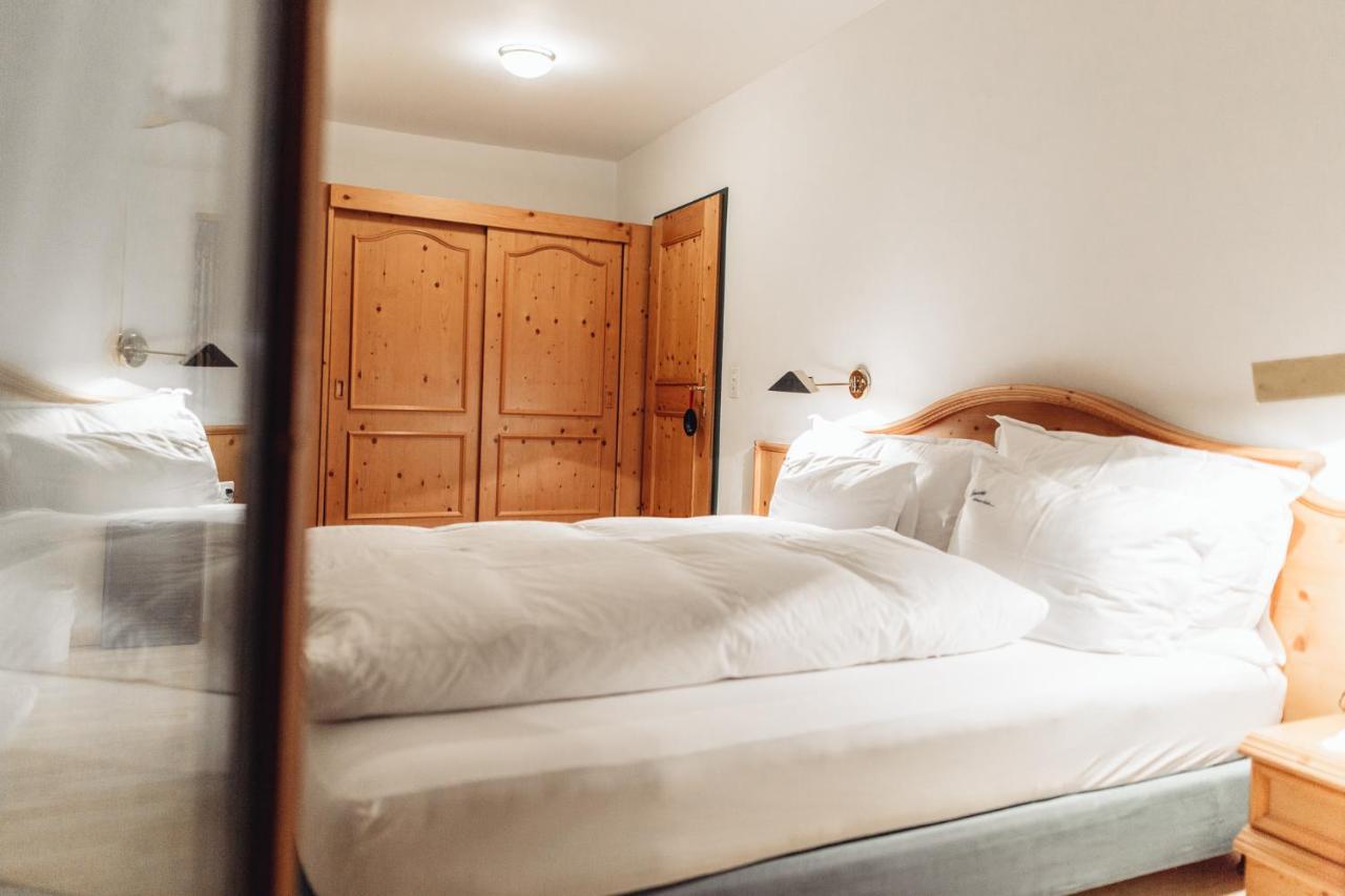 Hotel Spescha レンツァーハイデ エクステリア 写真