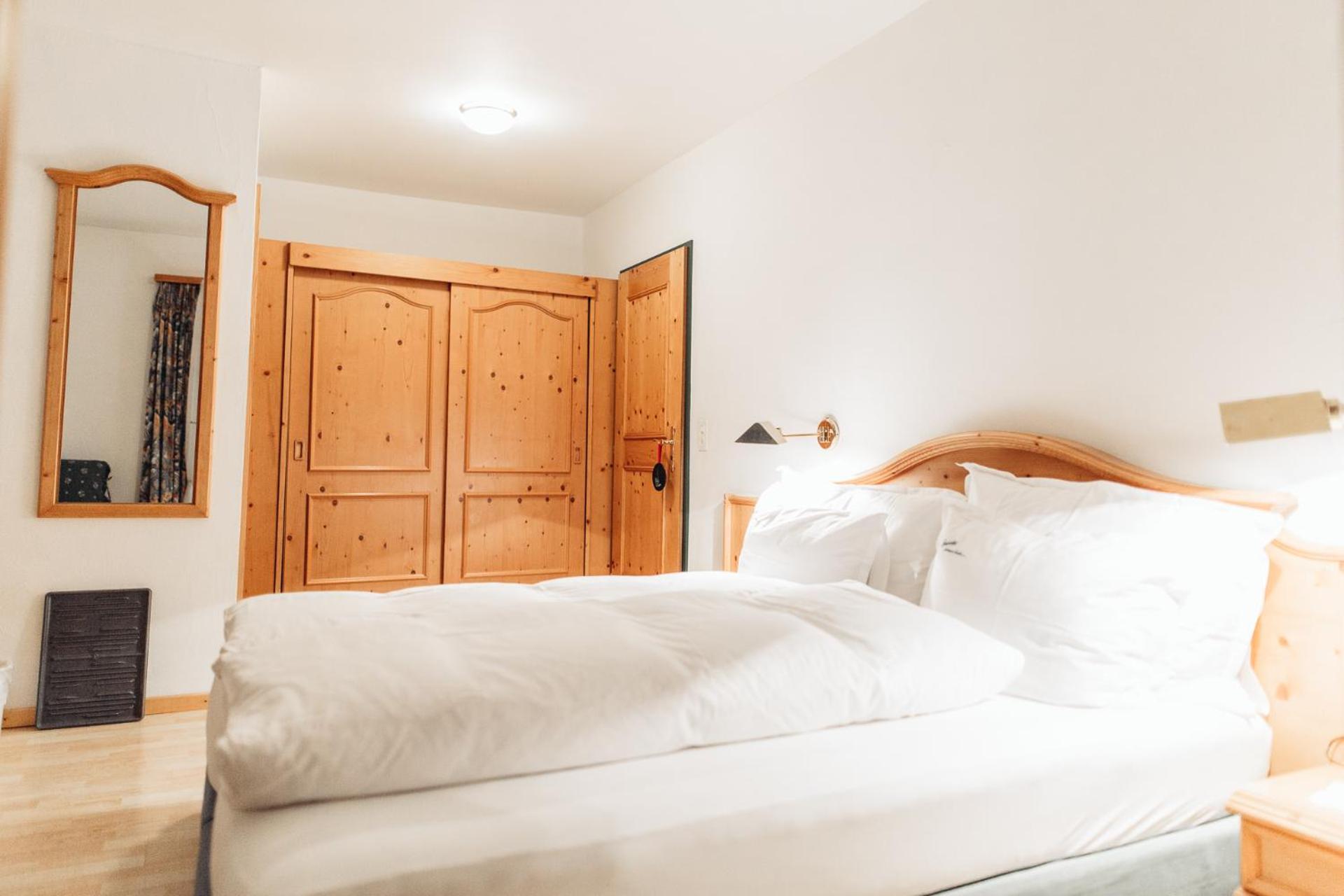 Hotel Spescha レンツァーハイデ 部屋 写真