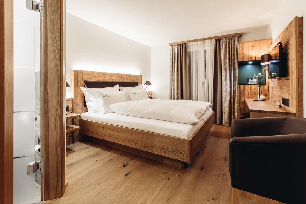 Hotel Spescha レンツァーハイデ 部屋 写真